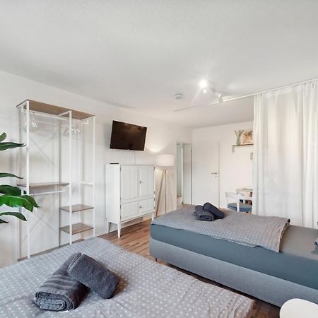 Amalfi Apartments A01 - Gemuetliche 2 Zi-Wohnung Mit Boxspringbetten Und Smart Tv Kaiserslautern Bagian luar foto