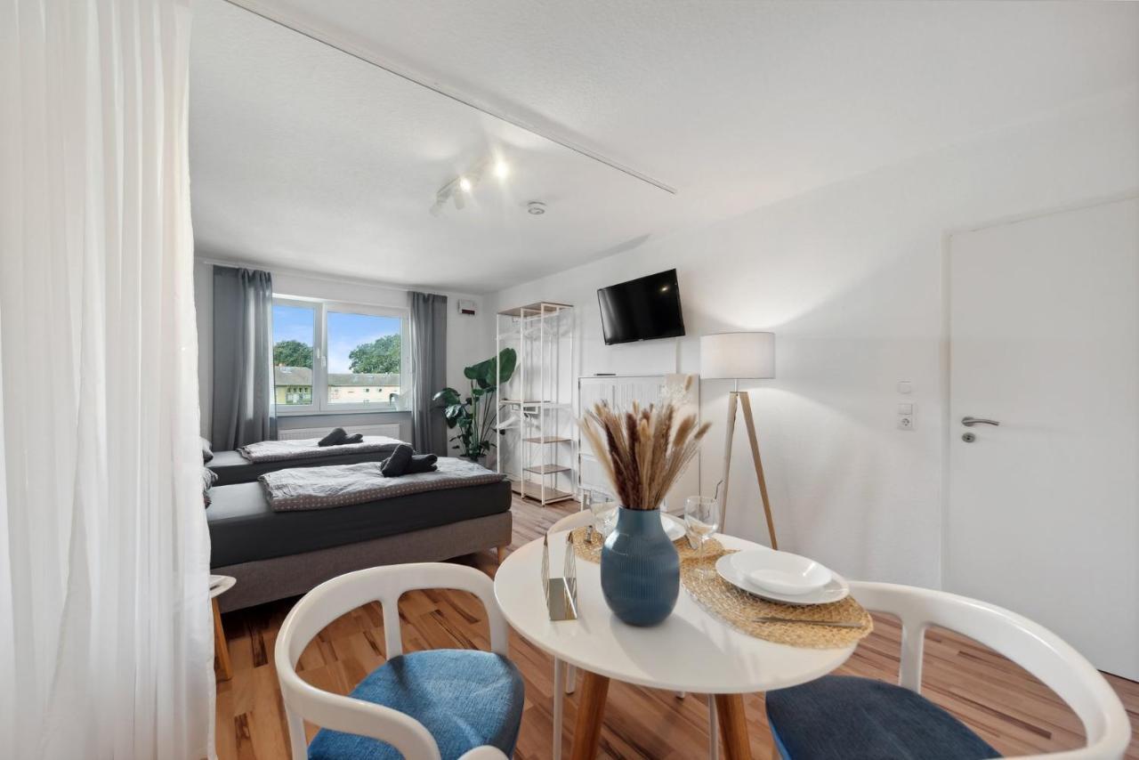Amalfi Apartments A01 - Gemuetliche 2 Zi-Wohnung Mit Boxspringbetten Und Smart Tv Kaiserslautern Bagian luar foto